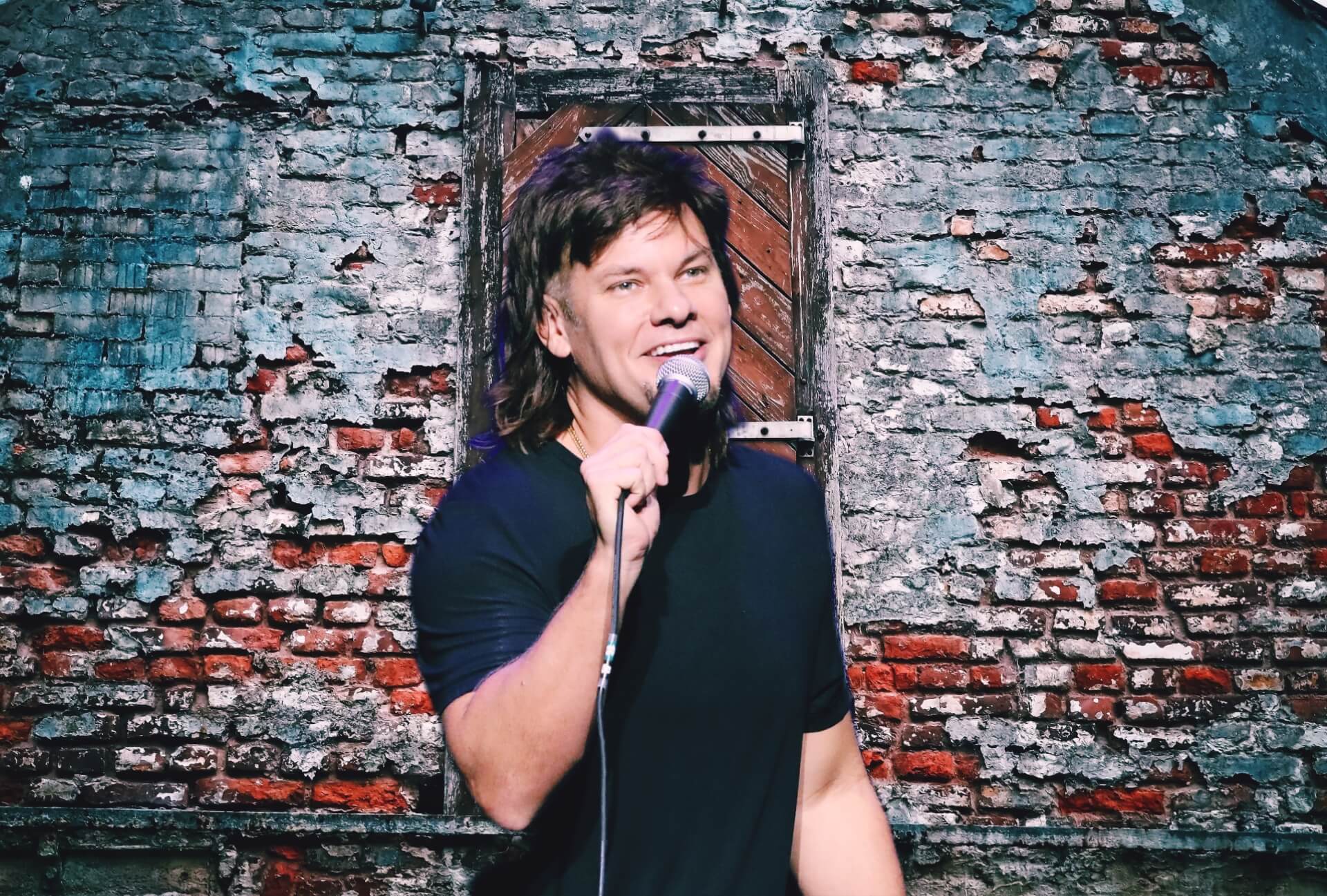 Theo Von: Bringing Laughter to the Great Outdoors of Halifax